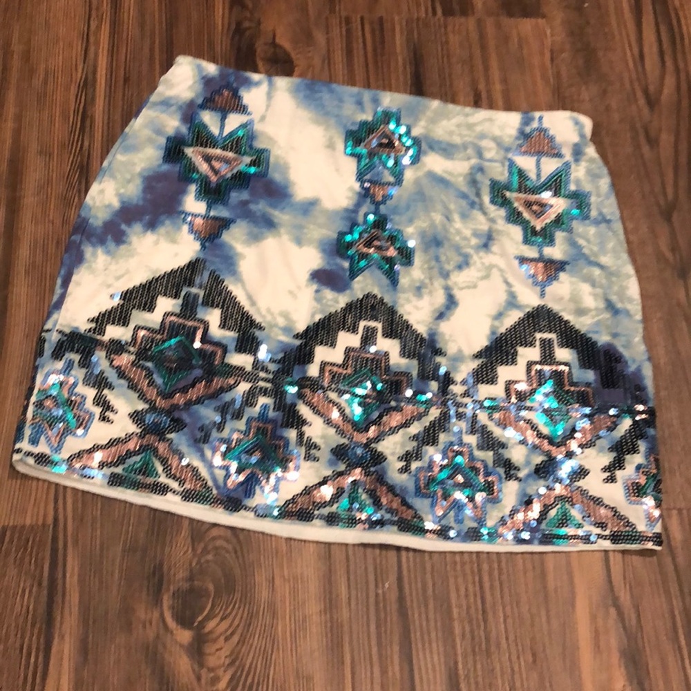 Express sequin skirt